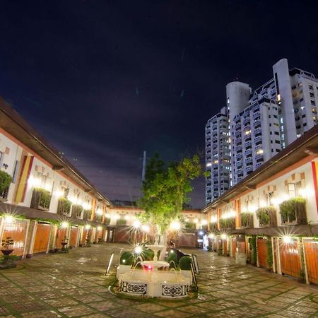 Victoria Court Suites Pasig المظهر الخارجي الصورة