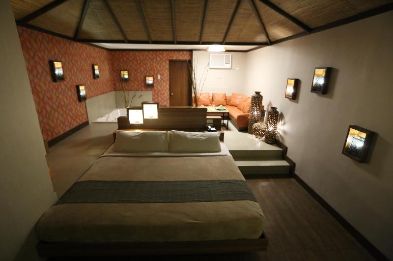 Victoria Court Suites Pasig المظهر الخارجي الصورة