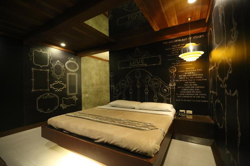 Victoria Court Suites Pasig المظهر الخارجي الصورة